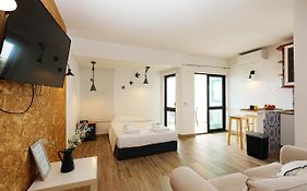 A57 - Lighthouse Apartment In Via Dona Ana Lagos